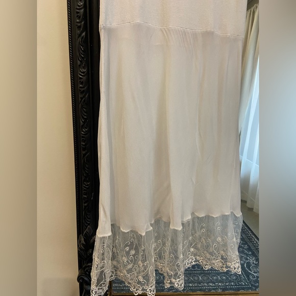 2 piece oversized knit sweater with embroidered dress slip - Picture 10 of 14